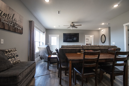 Home for Sale on acreage Camdenton MO - image 8