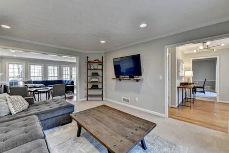 Just 5 short minutes away from the shores of Lake Lanier! - image 9