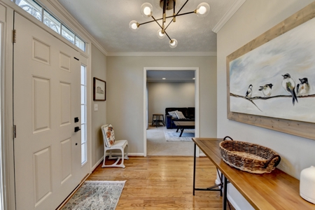 Just 5 short minutes away from the shores of Lake Lanier! - image 5