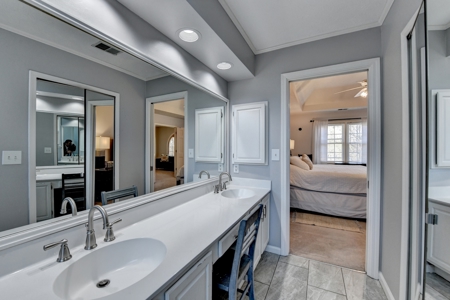 Just 5 short minutes away from the shores of Lake Lanier! - image 20