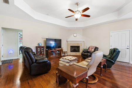 Country Home On 20+ Acres With Workshop Chiefland Levy County Florida - image 4