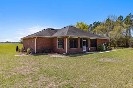 Country Home On 20+ Acres With Workshop Chiefland Levy County Florida - image 29