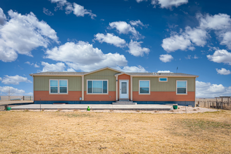 Country Homes For Sale on 34+ Acres, Carr Colorado Weld County - image 3