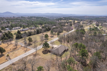 Poteau Oklahoma Mountain Home For Sale - image 8