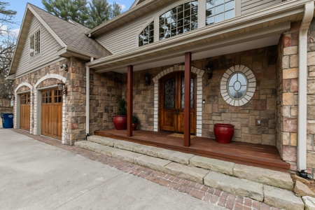 Waupaca Chain O' Lakes Home For Sale on Round Lake - WI Lake Home - image 2