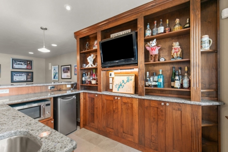 Waupaca Chain O' Lakes Home For Sale on Round Lake - WI Lake Home - image 36