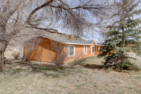 Four Bedroom Home in McElmo Canyon - image 33