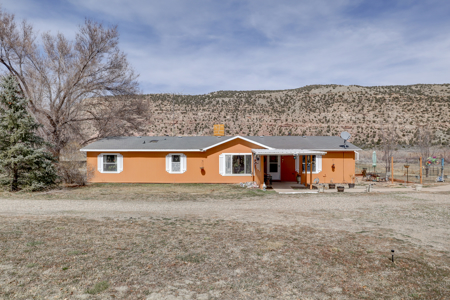 Four Bedroom Home in McElmo Canyon - image 24