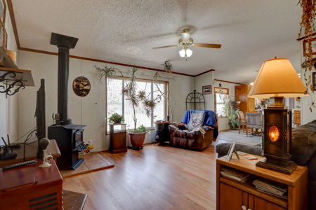 Four Bedroom Home in McElmo Canyon - image 23
