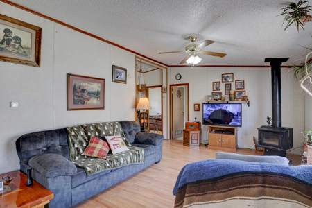 Four Bedroom Home in McElmo Canyon - image 18
