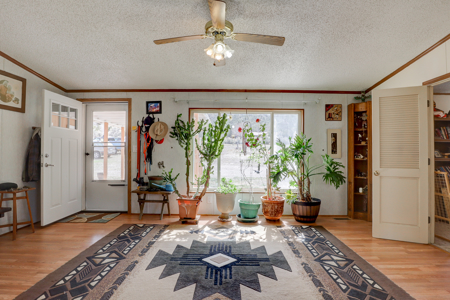 Four Bedroom Home in McElmo Canyon - image 22