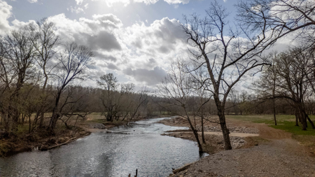 European Style Luxury Home & Acreage On The Southfork River - Salem Arkansas - image 39
