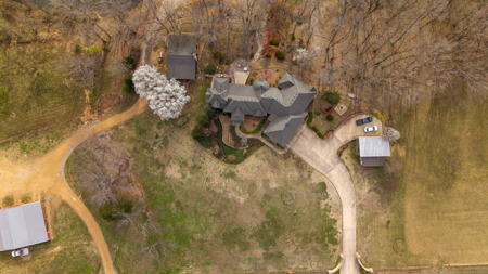 European Style Luxury Home & Acreage On The Southfork River - Salem Arkansas - image 44