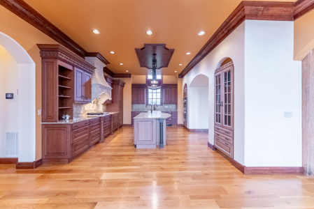 European Style Luxury Home & Acreage On The Southfork River - Salem Arkansas - image 20