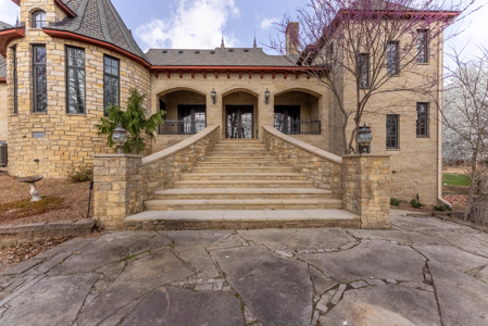 European Style Luxury Home & Acreage On The Southfork River - Salem Arkansas - image 3