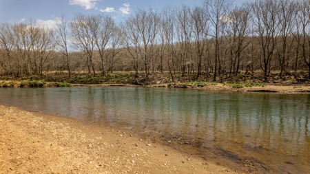 European Style Luxury Home & Acreage On The Southfork River - Salem Arkansas - image 50