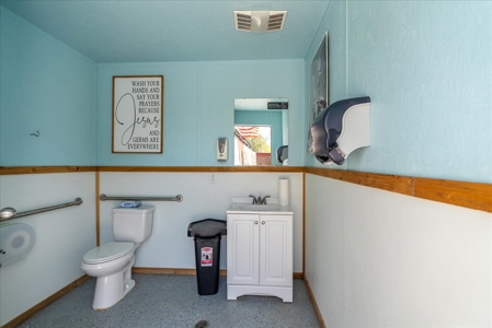 Prime Commercial Investment- George West, Texas - image 21