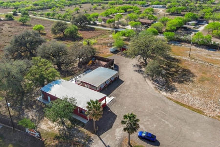 Prime Commercial Investment- George West, Texas - image 40