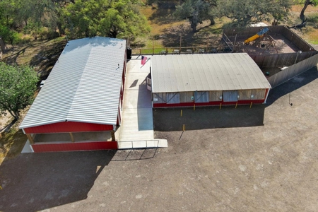 Prime Commercial Investment- George West, Texas - image 38