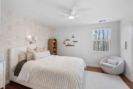 Modern Farmhouse on 7+ Scenic Acres in Sought-After Leipers Fork - image 25