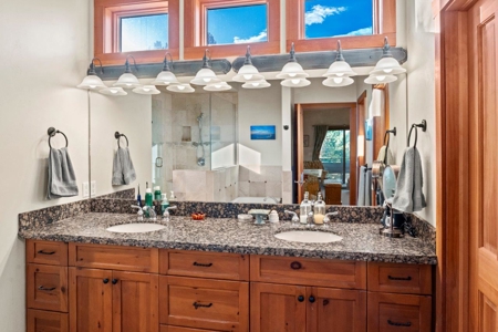 Your Perfect Move-In-Ready Mountain Retreat Awaits in Ridgway, Colorado! - image 13