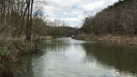 Small acreage with creek for sale in Ava Mo - image 14
