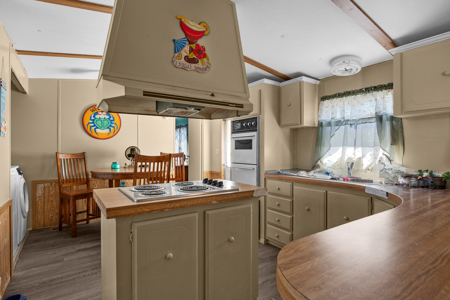 Home on 10 Acres in Cedar Key, FL - image 9