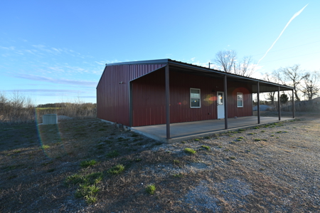 Home on acreage For Sale Miller MO - image 21