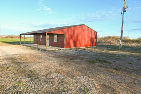 Home on acreage For Sale Miller MO - image 4