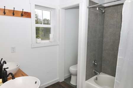 Riverfront Retreat on 1.9 Acres in Washington, NC - image 15