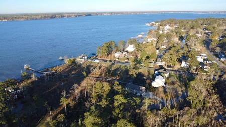 Riverfront Retreat on 1.9 Acres in Washington, NC - image 28