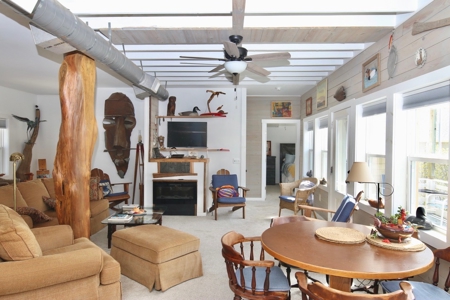Riverfront Retreat on 1.9 Acres in Washington, NC - image 26