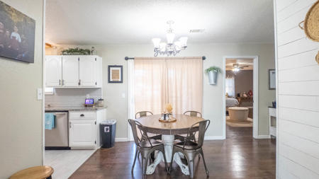 Home in Town for Sale Thayer Missouri - image 30
