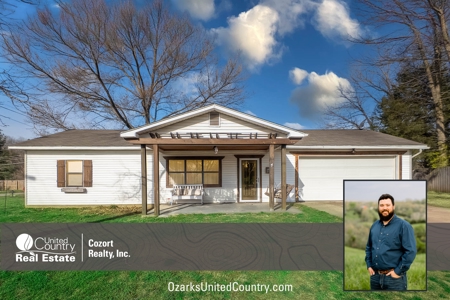 Home in Town for Sale Thayer Missouri - image 49