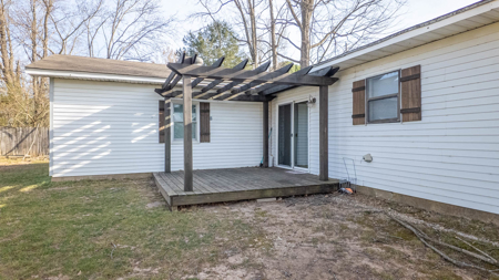 Home in Town for Sale Thayer Missouri - image 4
