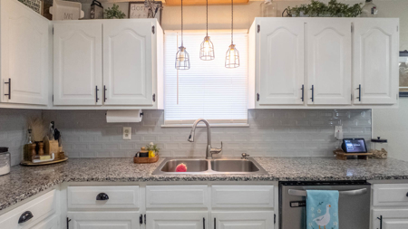 Home in Town for Sale Thayer Missouri - image 35