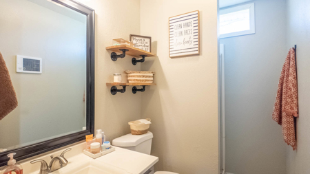 Home in Town for Sale Thayer Missouri - image 27