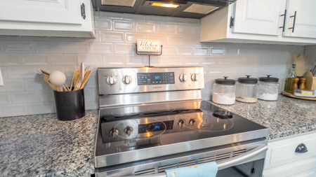Home in Town for Sale Thayer Missouri - image 33