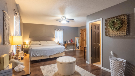 Home in Town for Sale Thayer Missouri - image 40