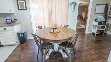 Home in Town for Sale Thayer Missouri - image 29