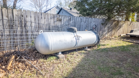 Home in Town for Sale Thayer Missouri - image 8
