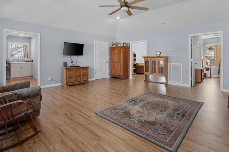 Country Home for Sale in Lewis County, Tennessee - image 15