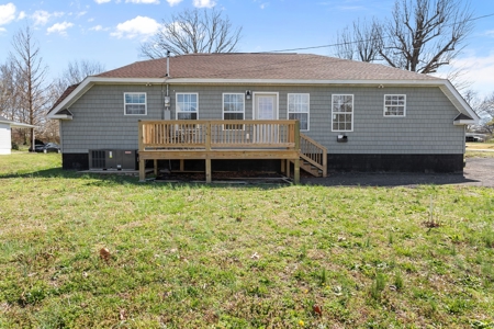 Country Home for Sale in Lewis County, Tennessee - image 8