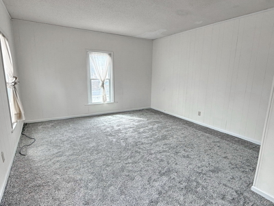Spacious and Affordable Home for Sale in Nevada, Missouri - image 15