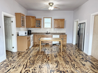 Spacious and Affordable Home for Sale in Nevada, Missouri - image 7