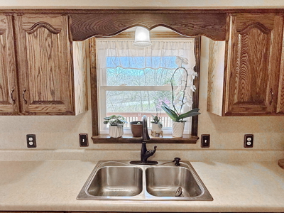 Country Home on 16 Acres for Sale in Cedar County Missouri. - image 15