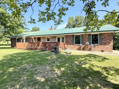 Country Home on 16 Acres for Sale in Cedar County Missouri. - image 1