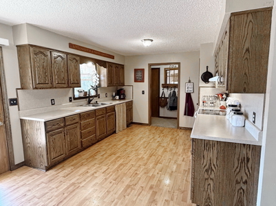 Country Home on 16 Acres for Sale in Cedar County Missouri. - image 13