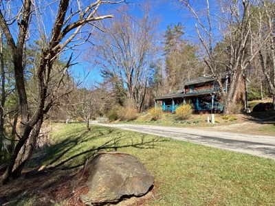 Farmhouse for Sale in Floyd VA - image 11