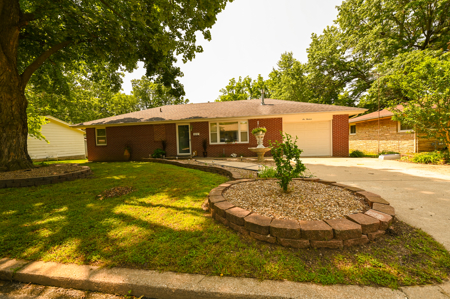 Home For Sale Mount Vernon Missouri - image 3